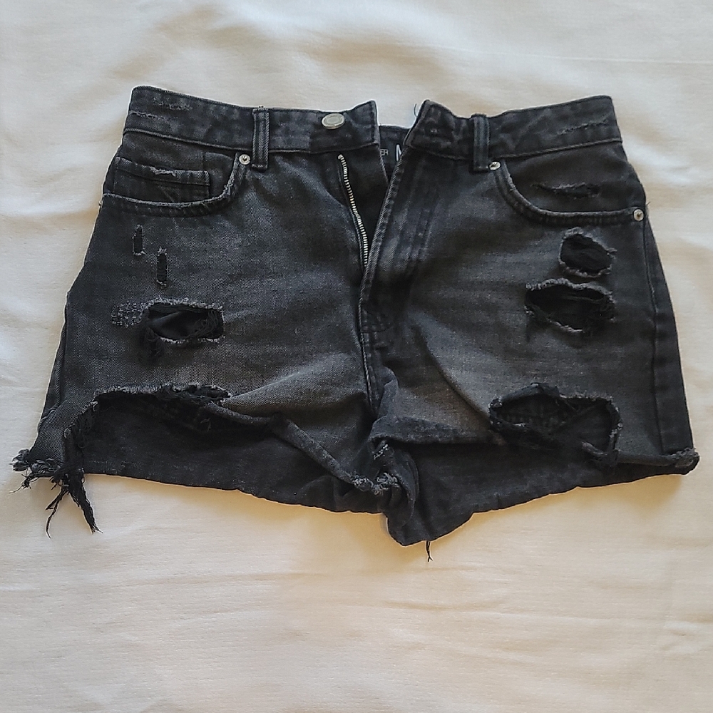 FB Sister Distressed Black Denim Shorts Size M